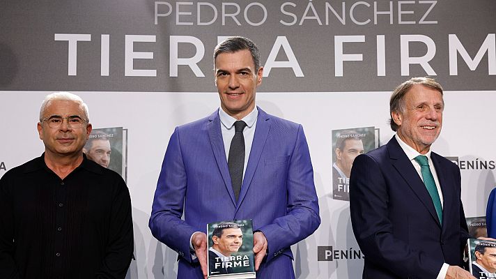 Telediario 1 - Sánchez presenta su segundo libro, 'Tierra Firme', en el que aborda su anterior legislatura