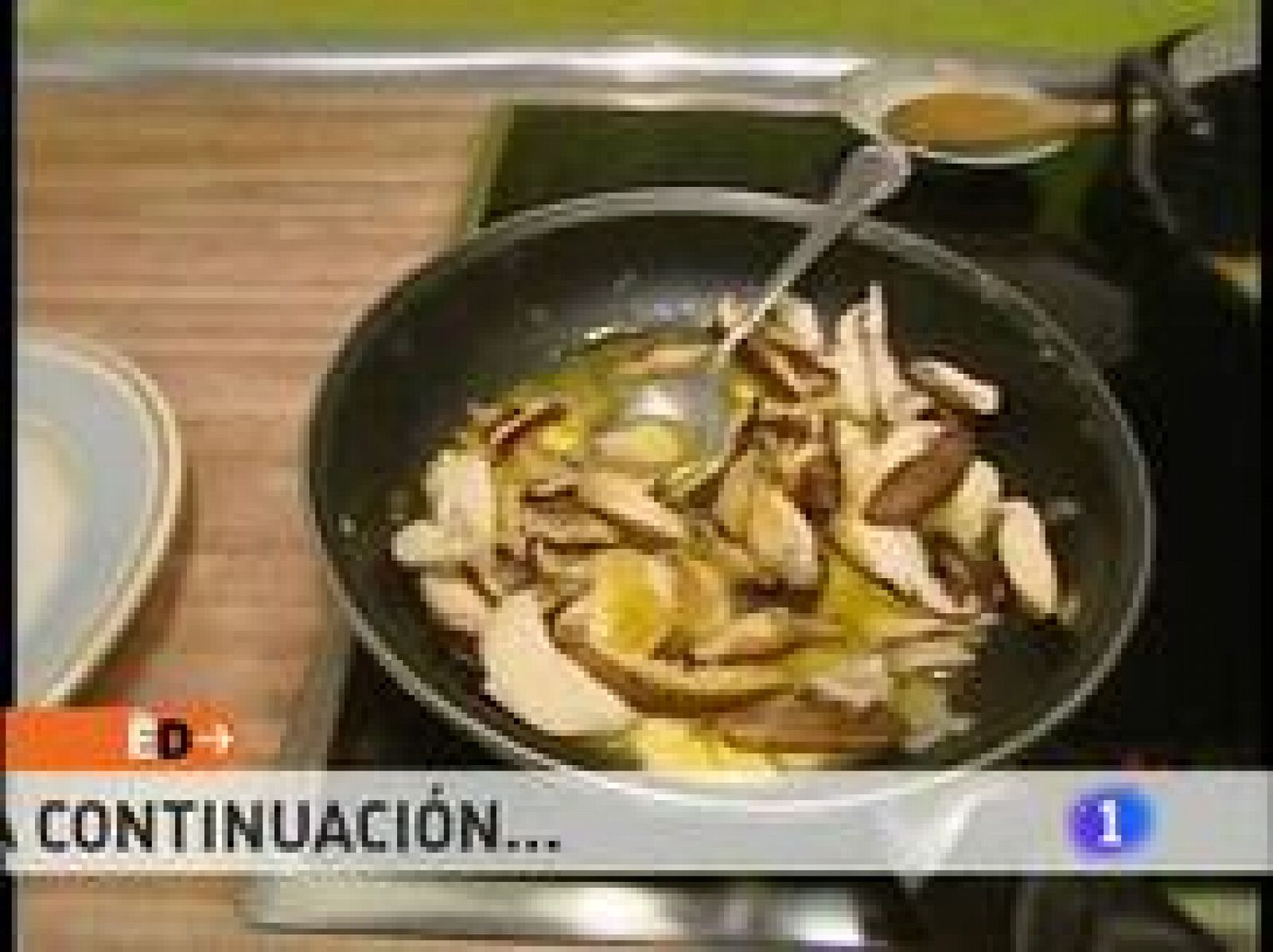 España Directo - Pollo con setas - RTVE Cocina | Ver