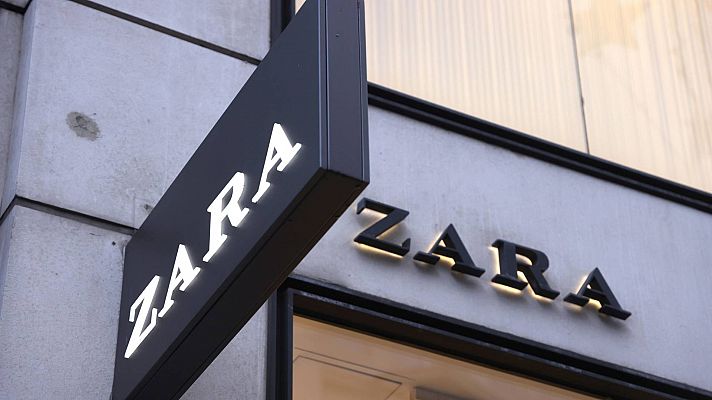 Telediario 1 - Zara lanza su plataforma de segunda mano y reparación de prendas en España en medio de la polémica por su última colección