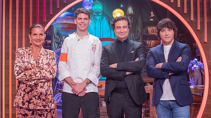 Alex vuelve a las cocinas de MasterChef Junior 10 | Ver