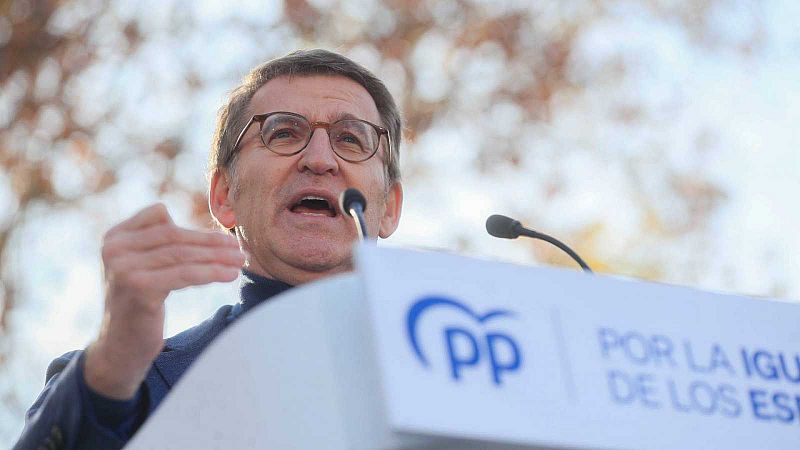 Feijóo califica de "pacto de encapuchado" la moción en Pamplona y el PSOE niega que estuviese pactada para la investidura