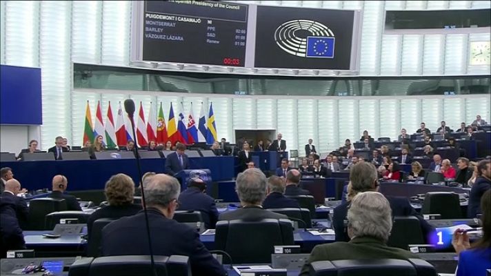 L'Informatiu - Pedro Sánchez defensa l'amnistia al Parlament Europeu