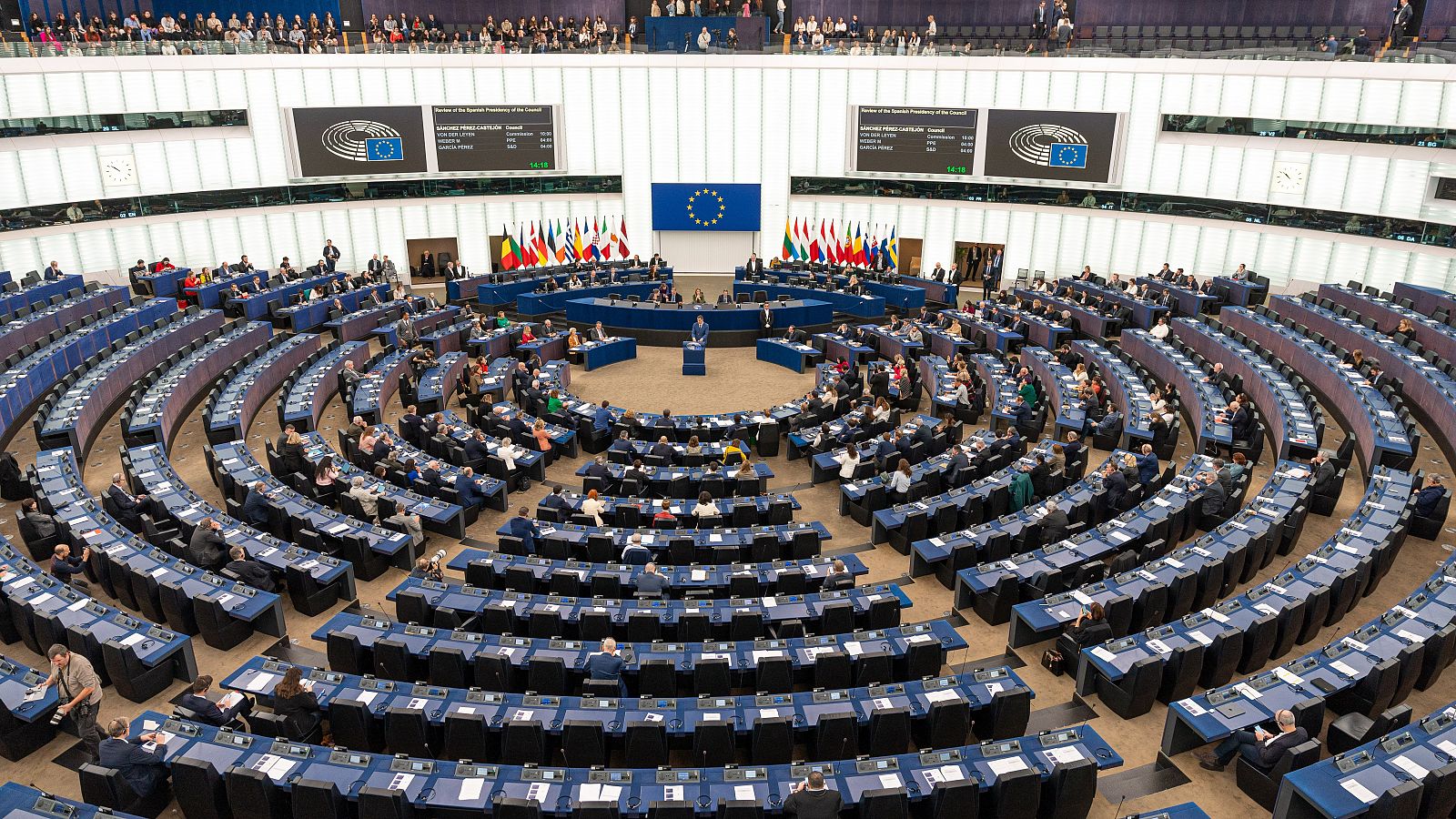 Vázquez, Rodríguez Palop, Buxadé, Zarzalejos y Moreno analizan la presidencia española de la UE