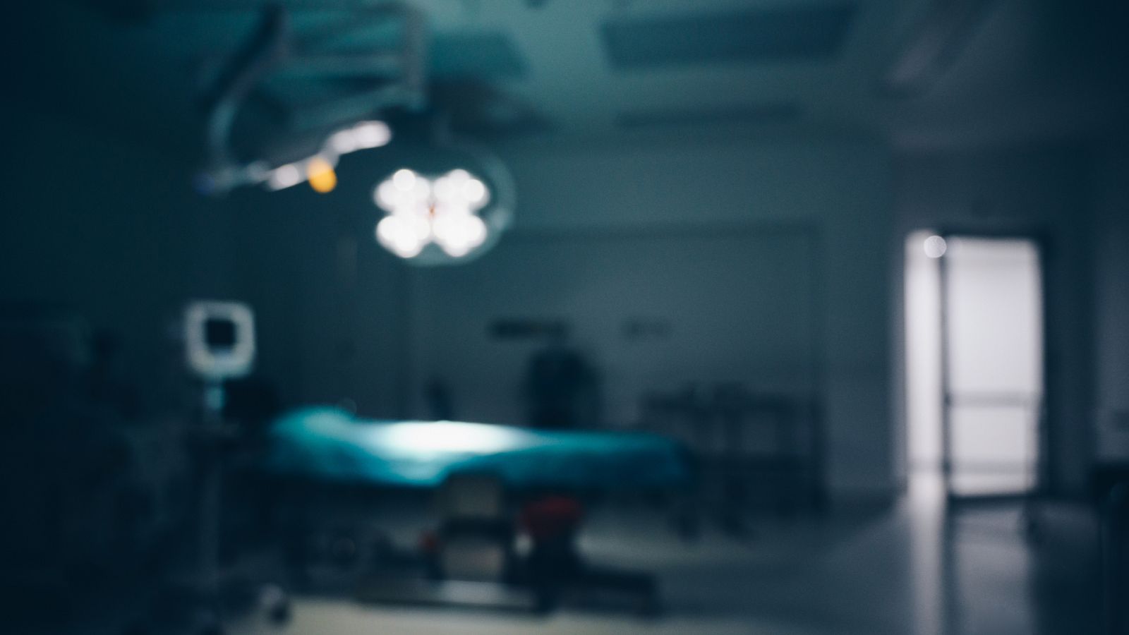 El primer quirófano del mundo que fabrica material sanitario, en Madrid | Ver