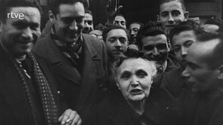 NO-DO - Lotería de Navidad, Barcelona 1943