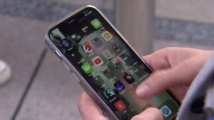 L'Informatiu - Consells per controlar els telèfons d'infants i adolescents