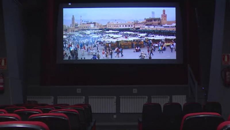 Los habitantes de Isaba luchan por mantener el último cine del Pirineo