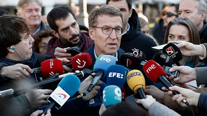 Feijóo critica el "pacto encapuchado" de PSOE y Bildu