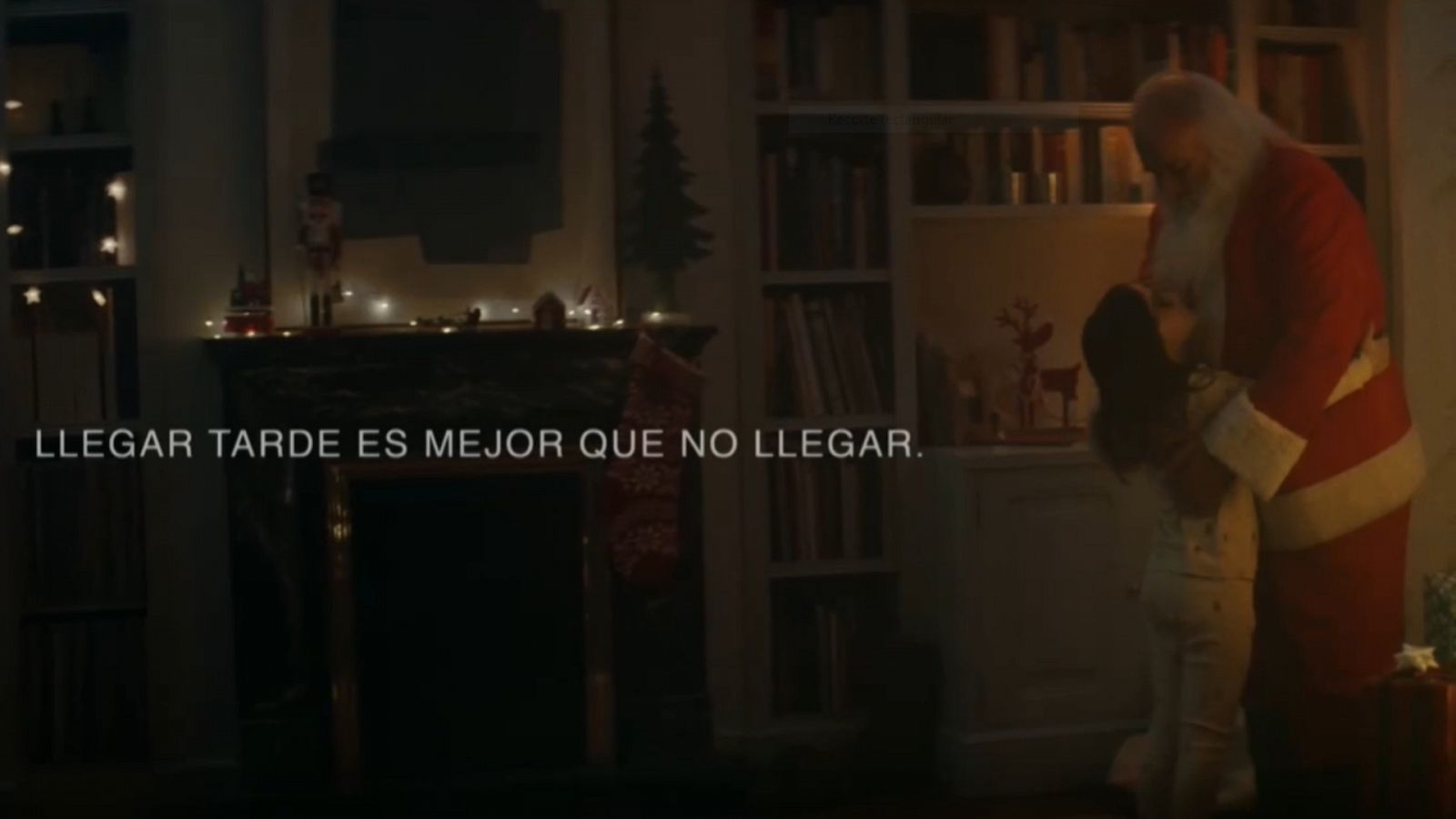 "Mejor llegar tarde que no llegar": así es el lema del anuncio de la DGT para la campaña de Navidad