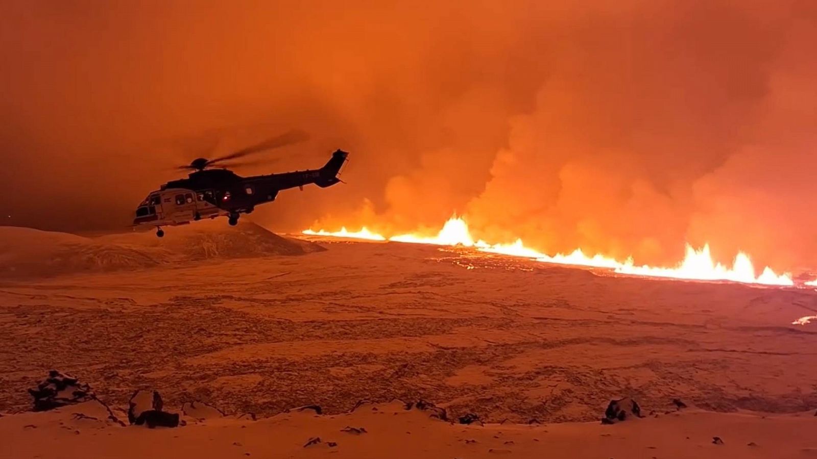 El volcán de Grindavik, en Islandia, entra finalmente en erupción