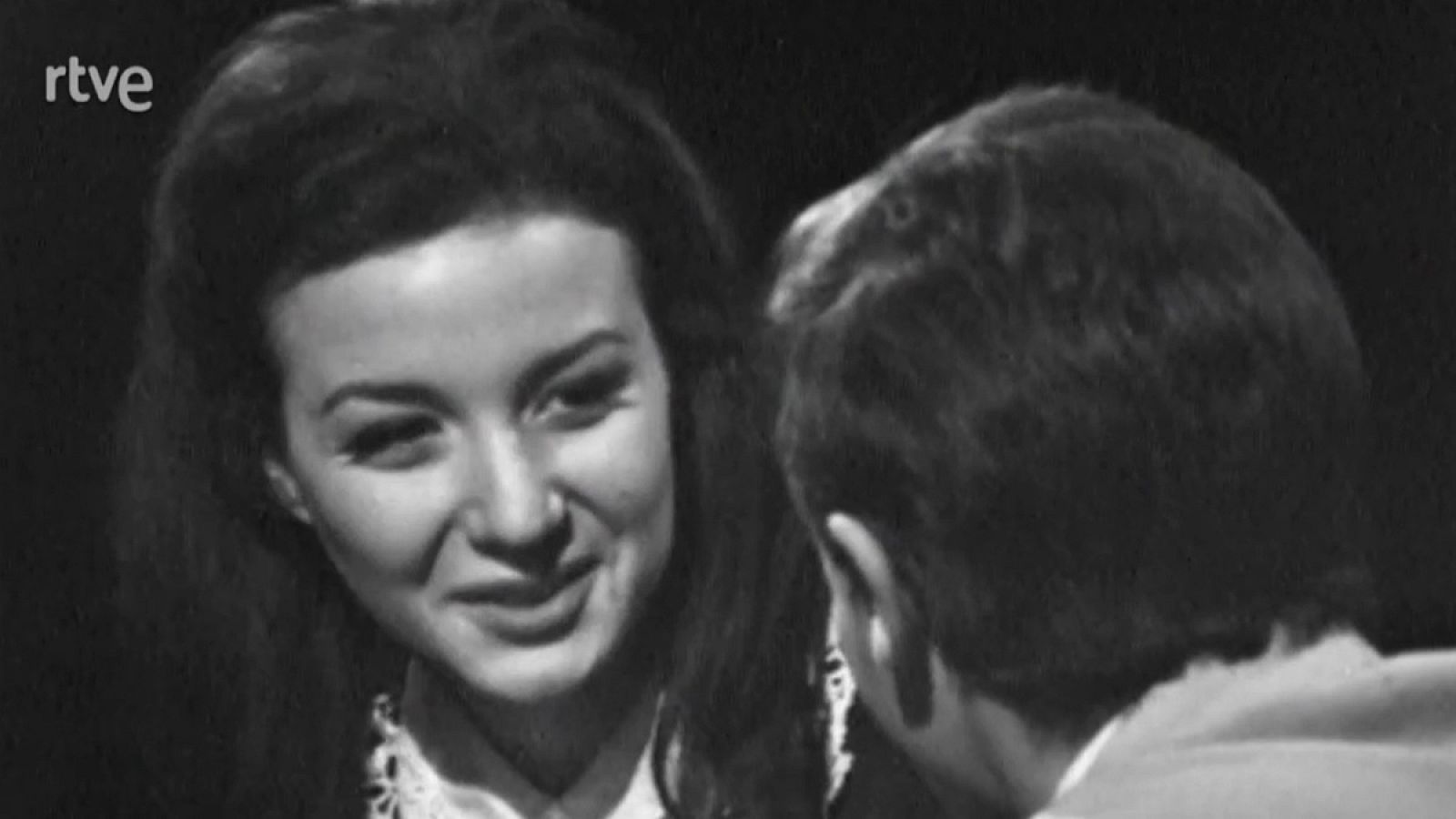 Tiempo y hora - Un seis de agosto - Tiempo y hora | Ver