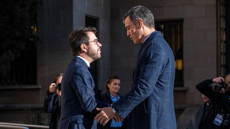 Sánchez asegura que el encuentro con Puigdemont sería una vez se apruebe la ley de amnistía