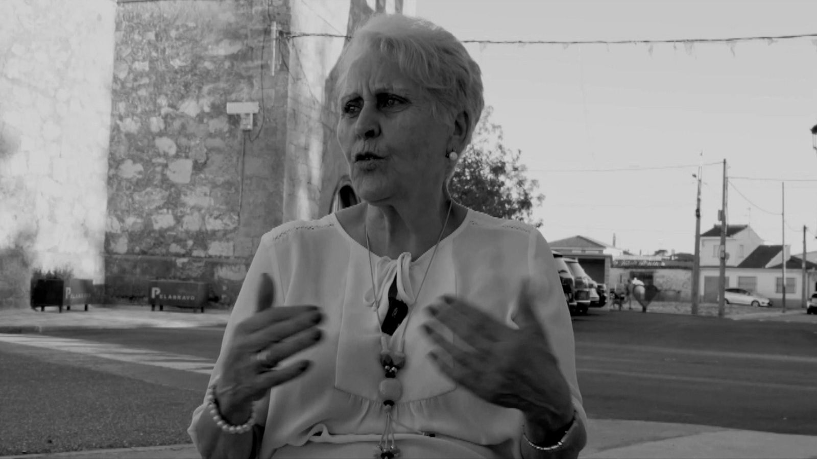 Cámara Abierta - Como moscas a la miel (Anais Ramos), Premio Cámara Abierta al Mejor Corto Documental de Notodofilmfest - ver ahora