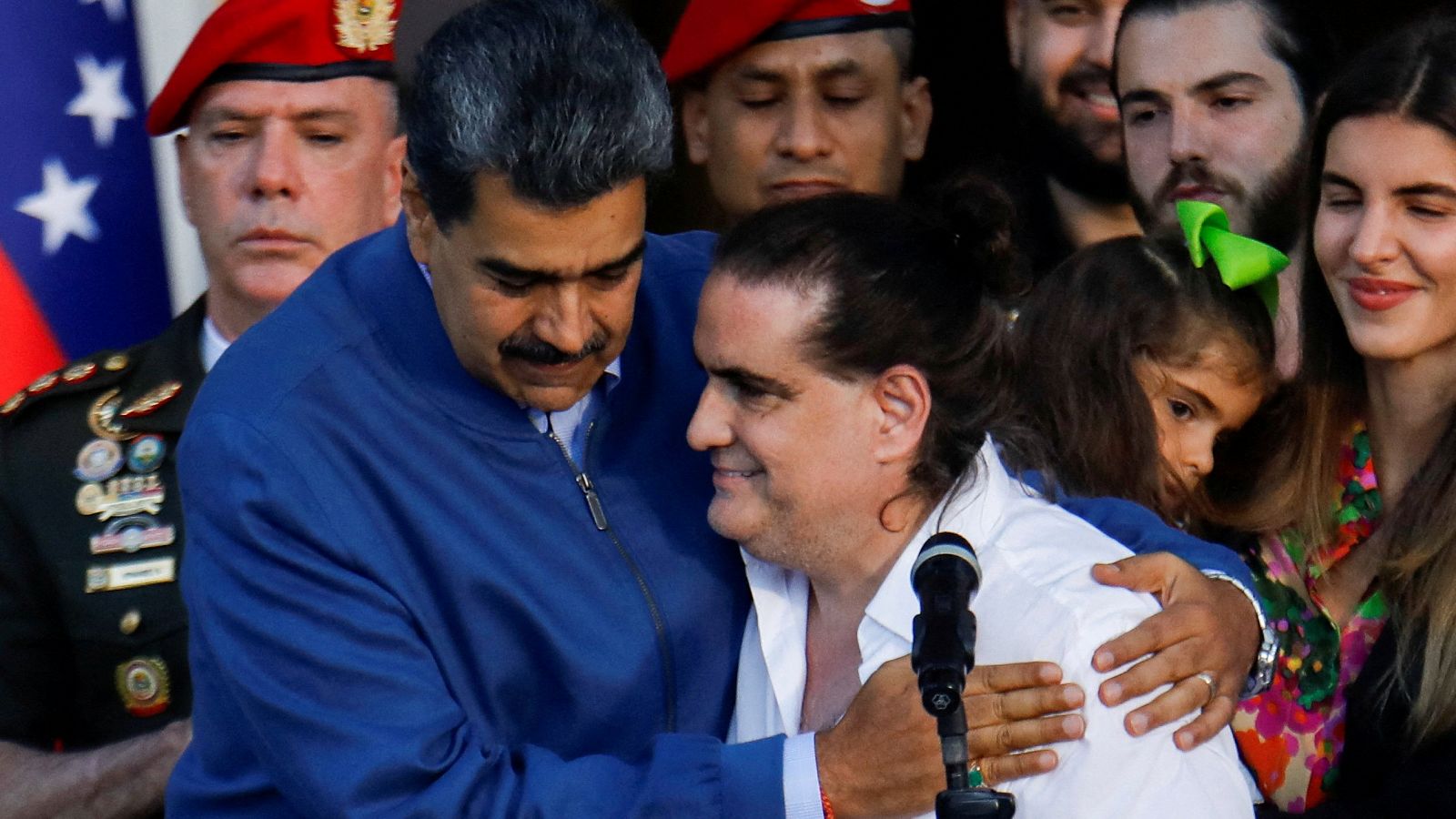 El supuesto testaferro de Maduro regresa a Venezuela tras un intercambio de presos con EE.UU.