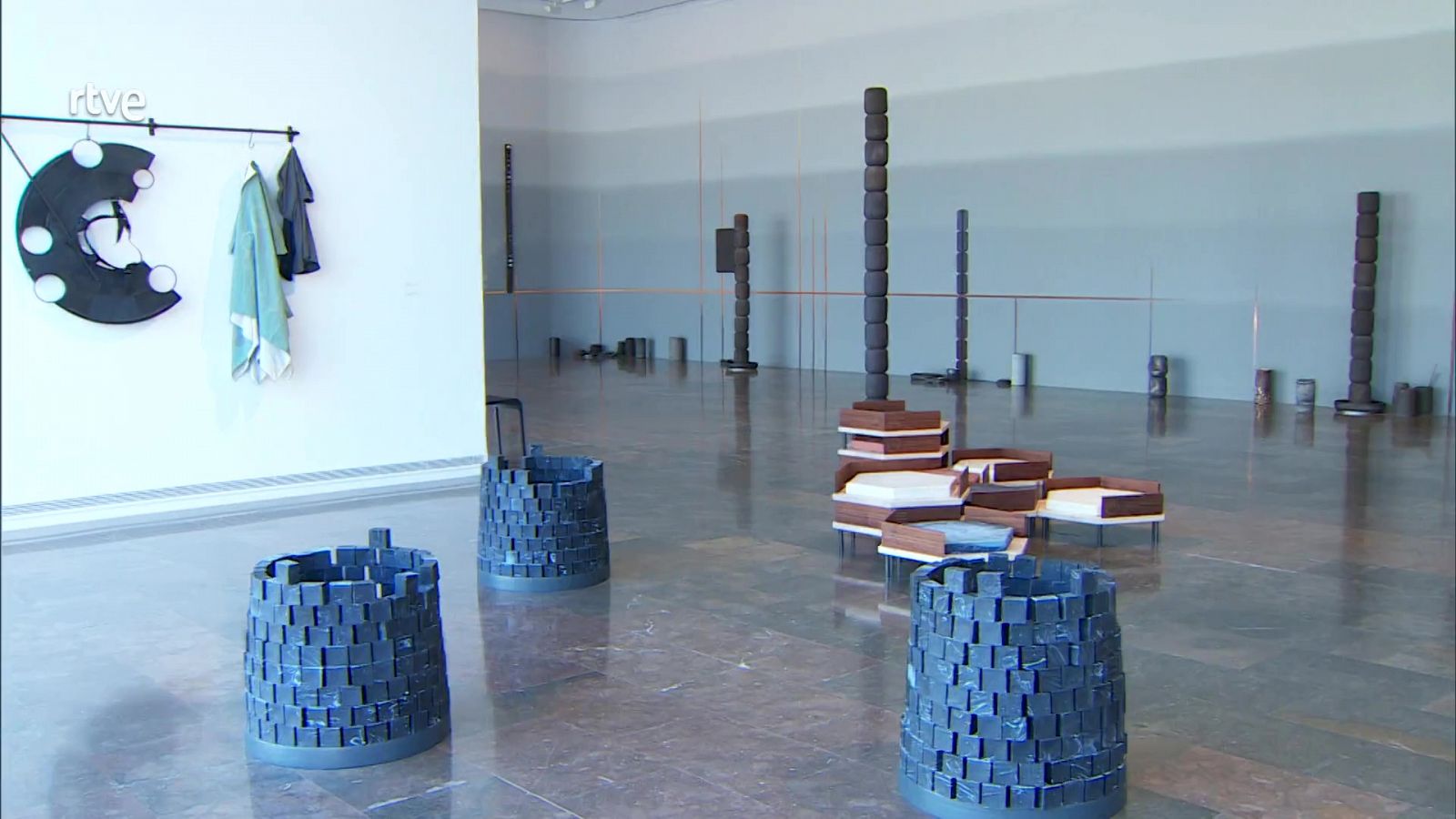 Otobong Nkanga en el IVAM - Atención obras | Ver