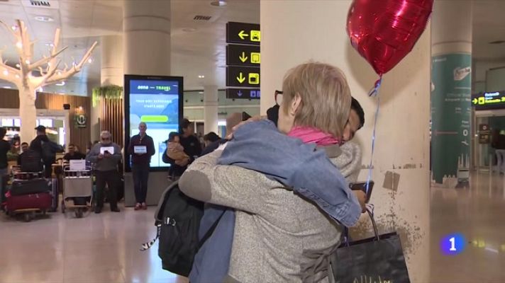 L'Informatiu - Tornar a casa per Nadal