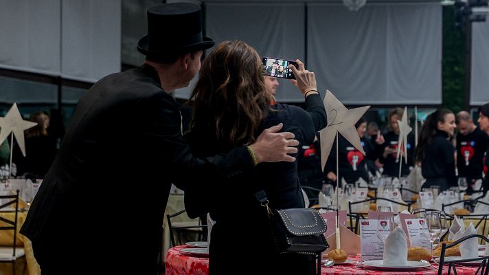 Telediario Fin de Semana - Telediario 2 en 4' - 24/12/23