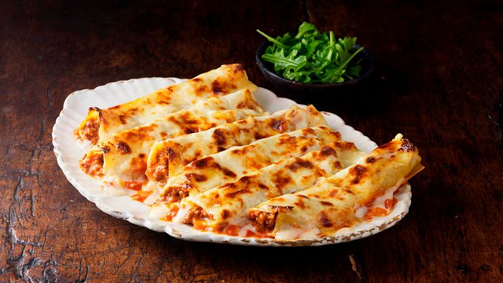 Telediario 1 - El día de Sant Esteve, canelones, la tradición catalana en la mesa