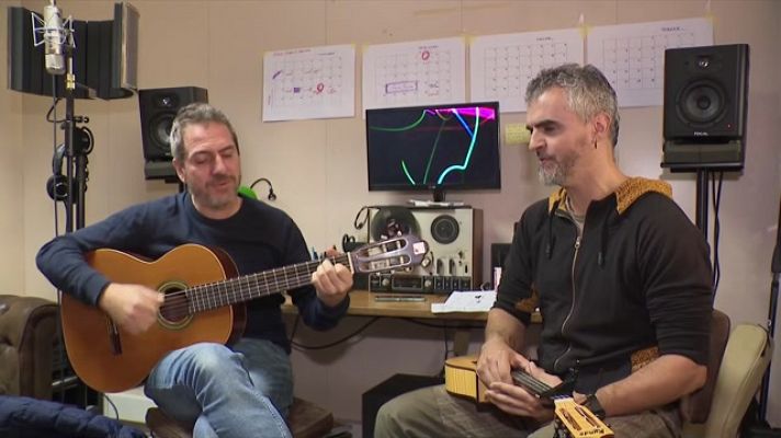 L'Informatiu - Els Xiula acosten el dol i la mort als més petits