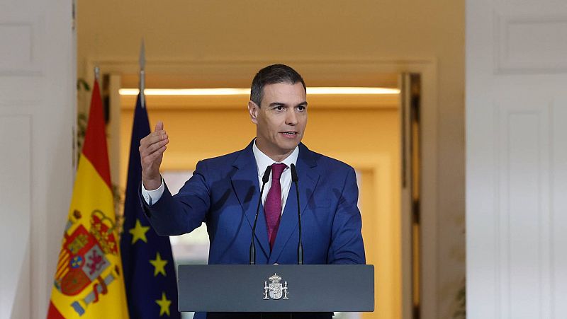 Sánchez insta a "una nueva fase de diálogo" e insiste en que "no comparte" el referéndum de autodeterminación
