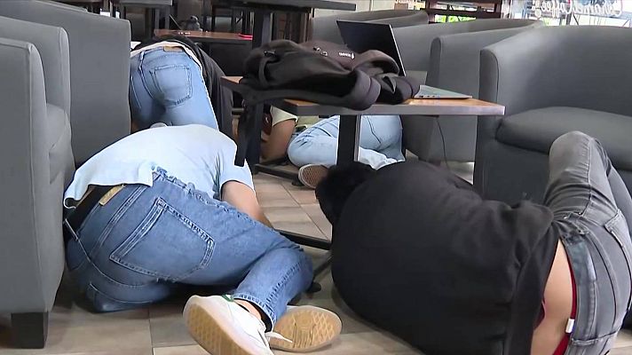 Telediario 1 - Simulacros en universidades ante el aumento de la violencia en ecuador