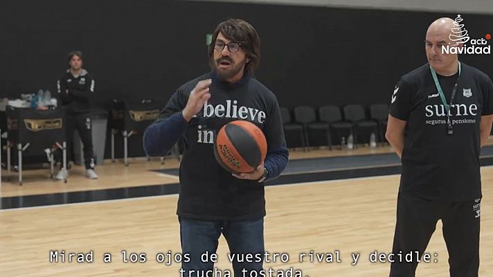 Baloncesto en RTVE - Sergio Scariolo gasta una inocentada a los jugadores del Bilbao Basket