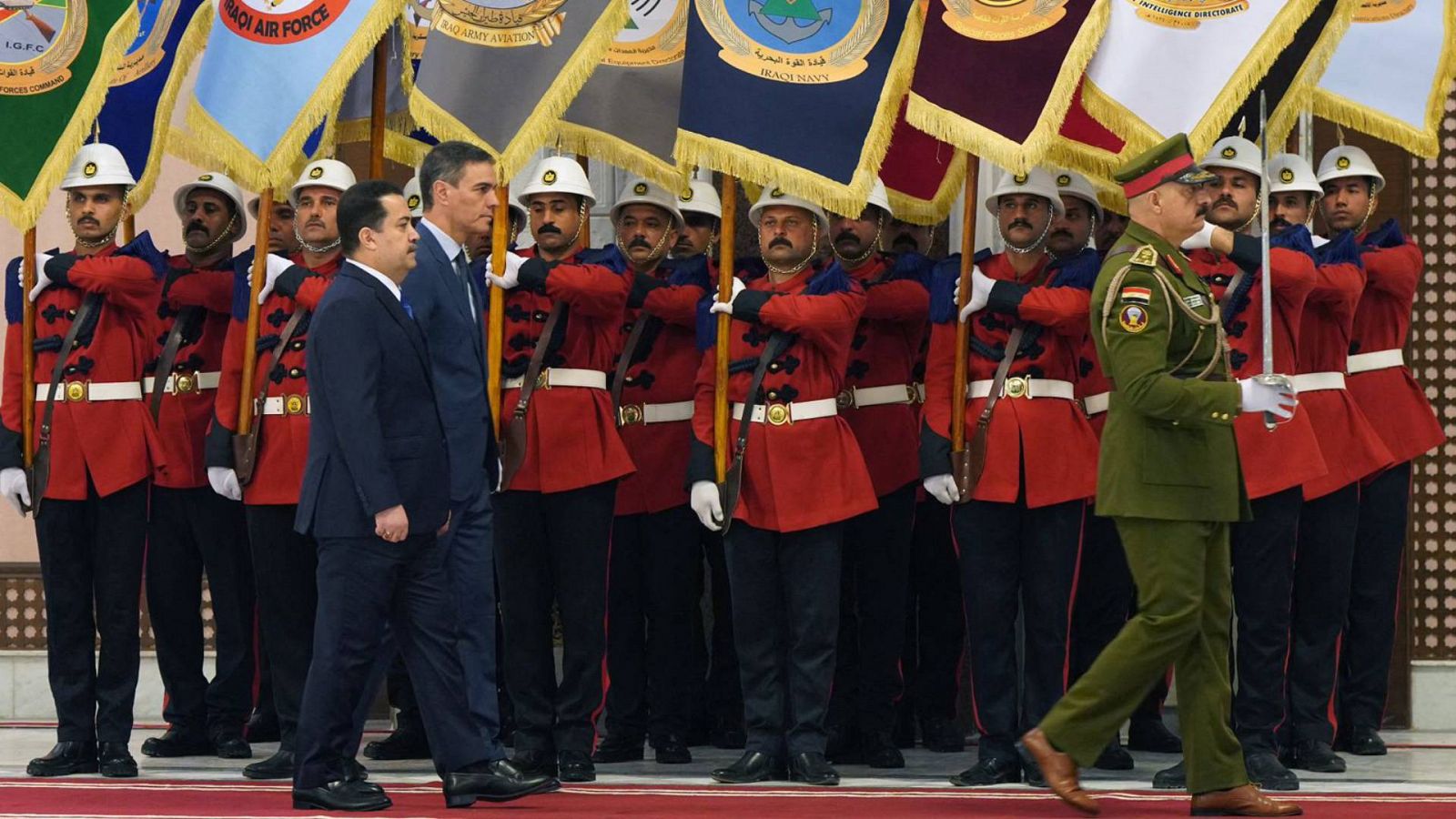 Visita de Sánchez a Irak: El presidente agradece la labor de los militares españoles
