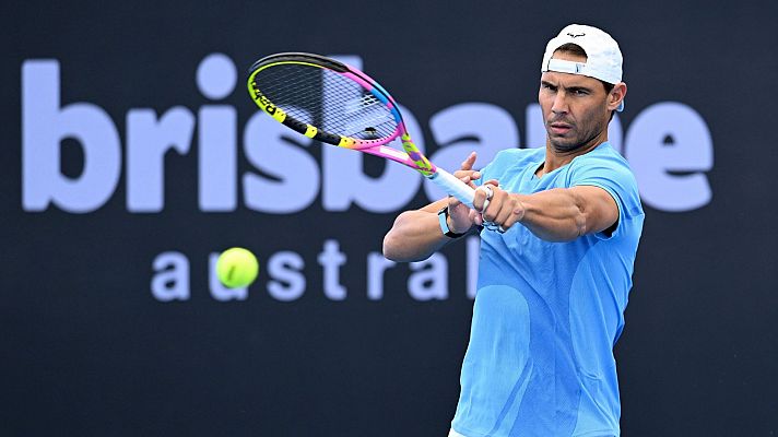 Telediario 1 - Rafa Nadal ya entrena en Brisbane
