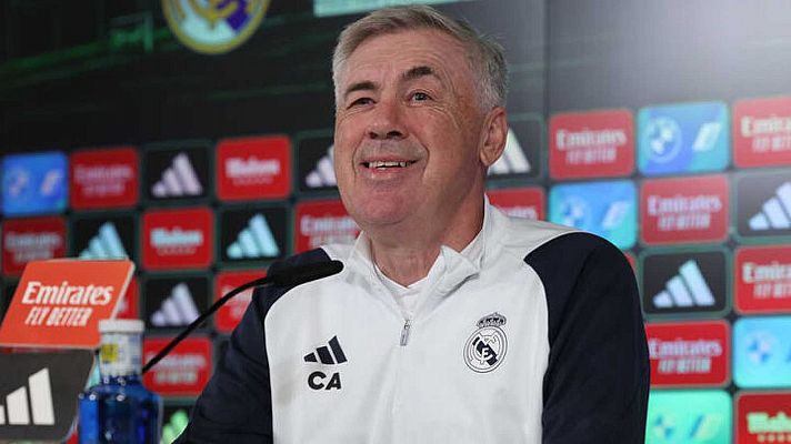 Telediario 1 - Carlo Ancelotti renueva con el Real Madrid hasta 2026 y se aleja de momento de Brasil