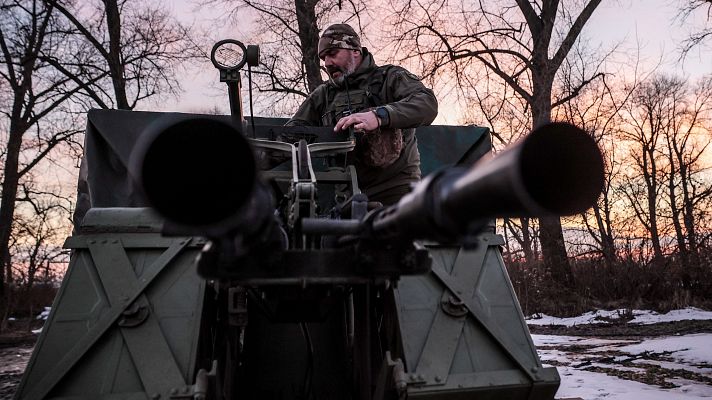 Telediario Fin de Semana - Kiev responde al bombardeo masivo de Rusia con un ataque contra Bélgorod