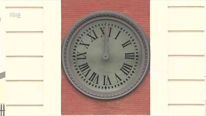 Telediario en lengua de signos - Telediario - 15 horas - 31/12/23 - Lengua de signos