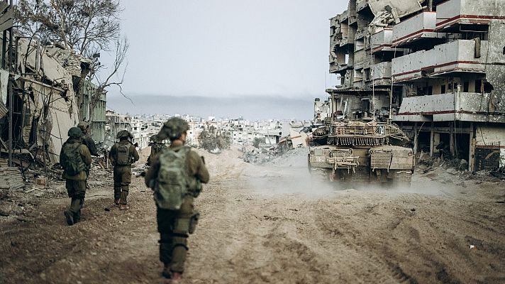 Telediario 1 - Hamás lanza cohetes en nochevieja contra Israel, que responde con intensos bombardeos