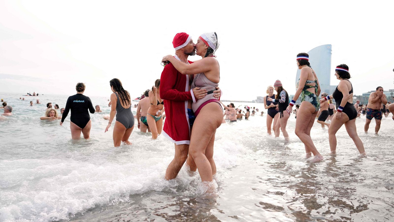 Telediario - 21 horas - 01/01/24 - Lengua de signos - ver ahora