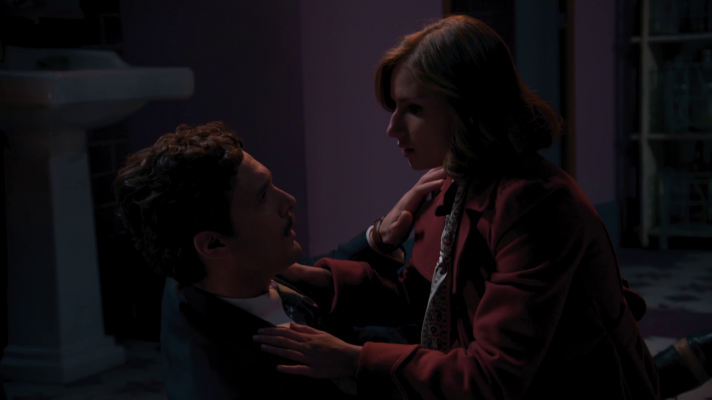 Salón de té La Moderna - Matilde desactiva la segunda bomba