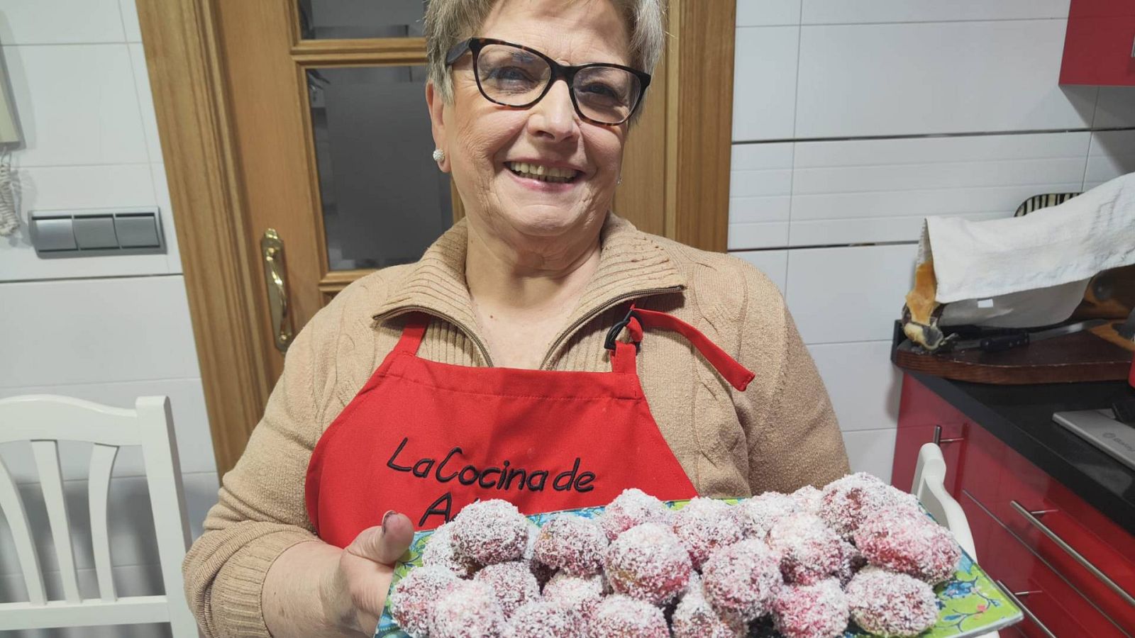 La cocina de Adora: Receta de dulce de almendra y coco - Ver ahora