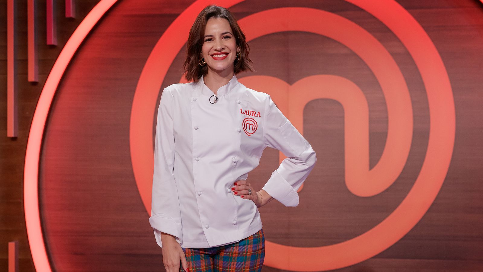 Laura Londoño regresa tras su victoria a las cocinas de MasterChef