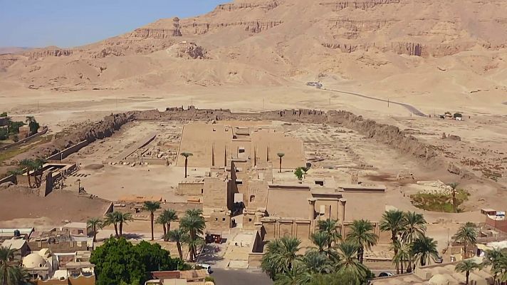 Akenaton: los secretos del faraón olvidado