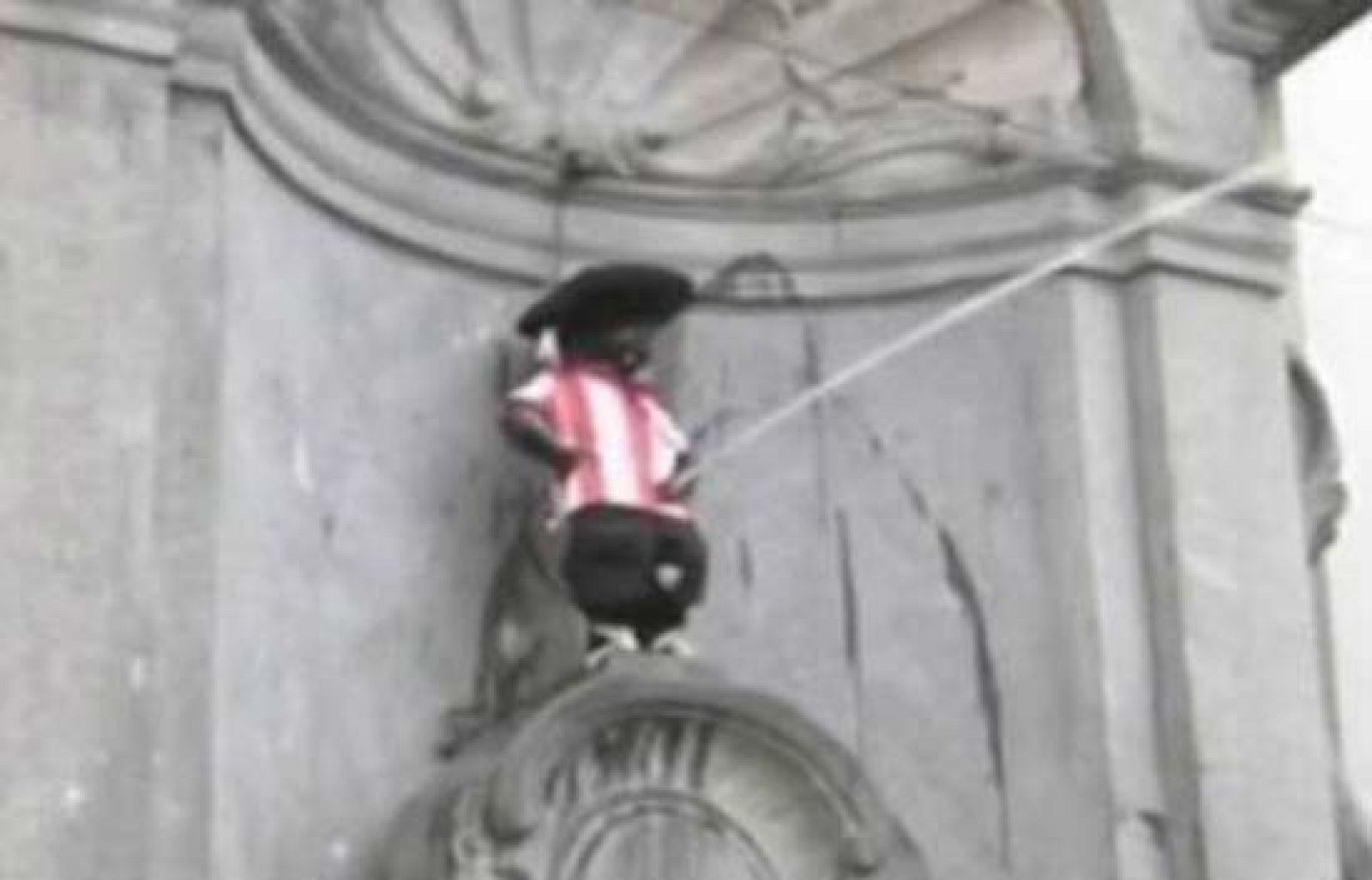 Tensión en Bruselas y escolta para los aficionados del Athletic | Ver