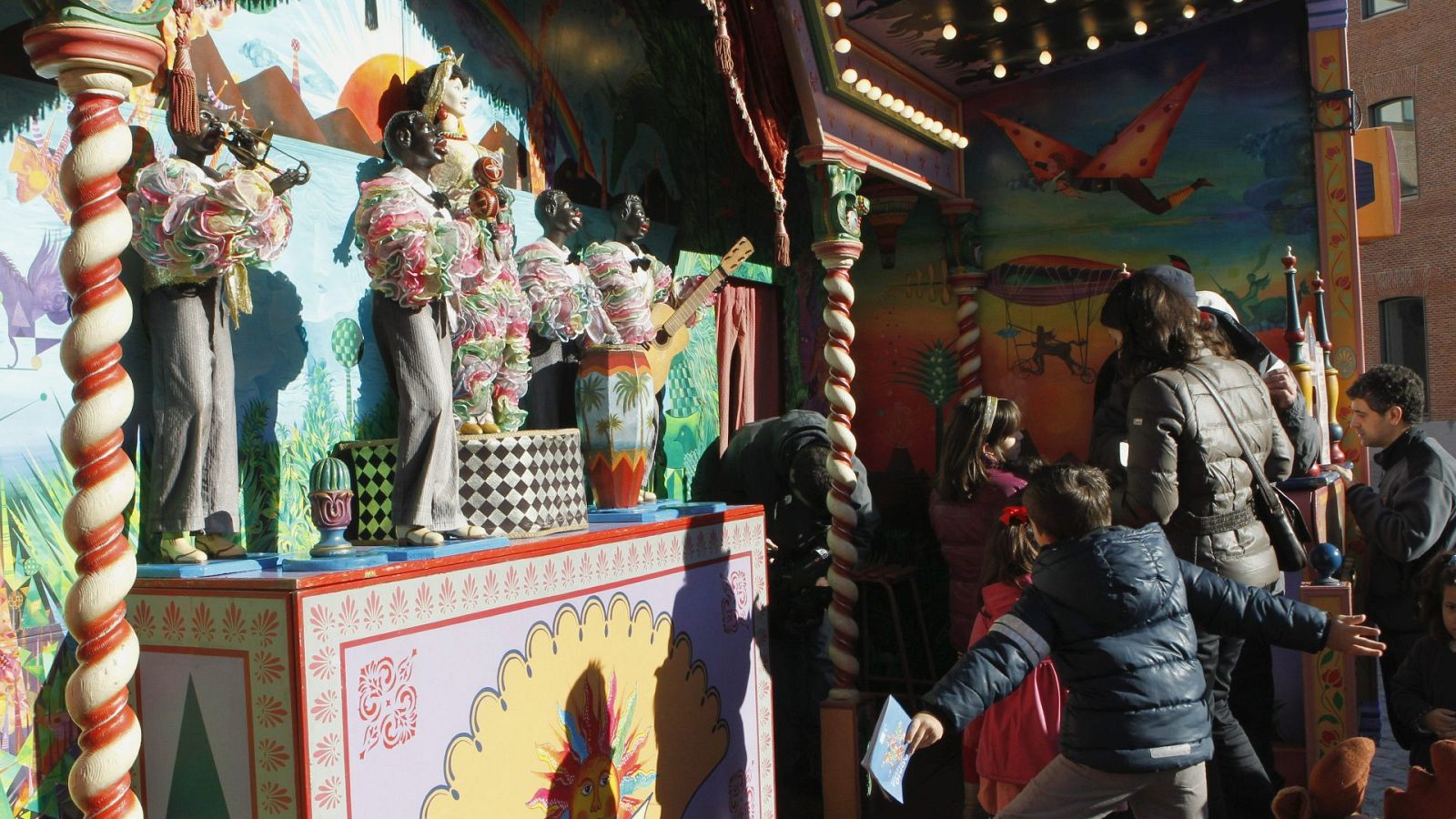 El histórico Teatro de Autómatas de Gonzalo Cañas se despide del público a la espera de una nueva ubicación