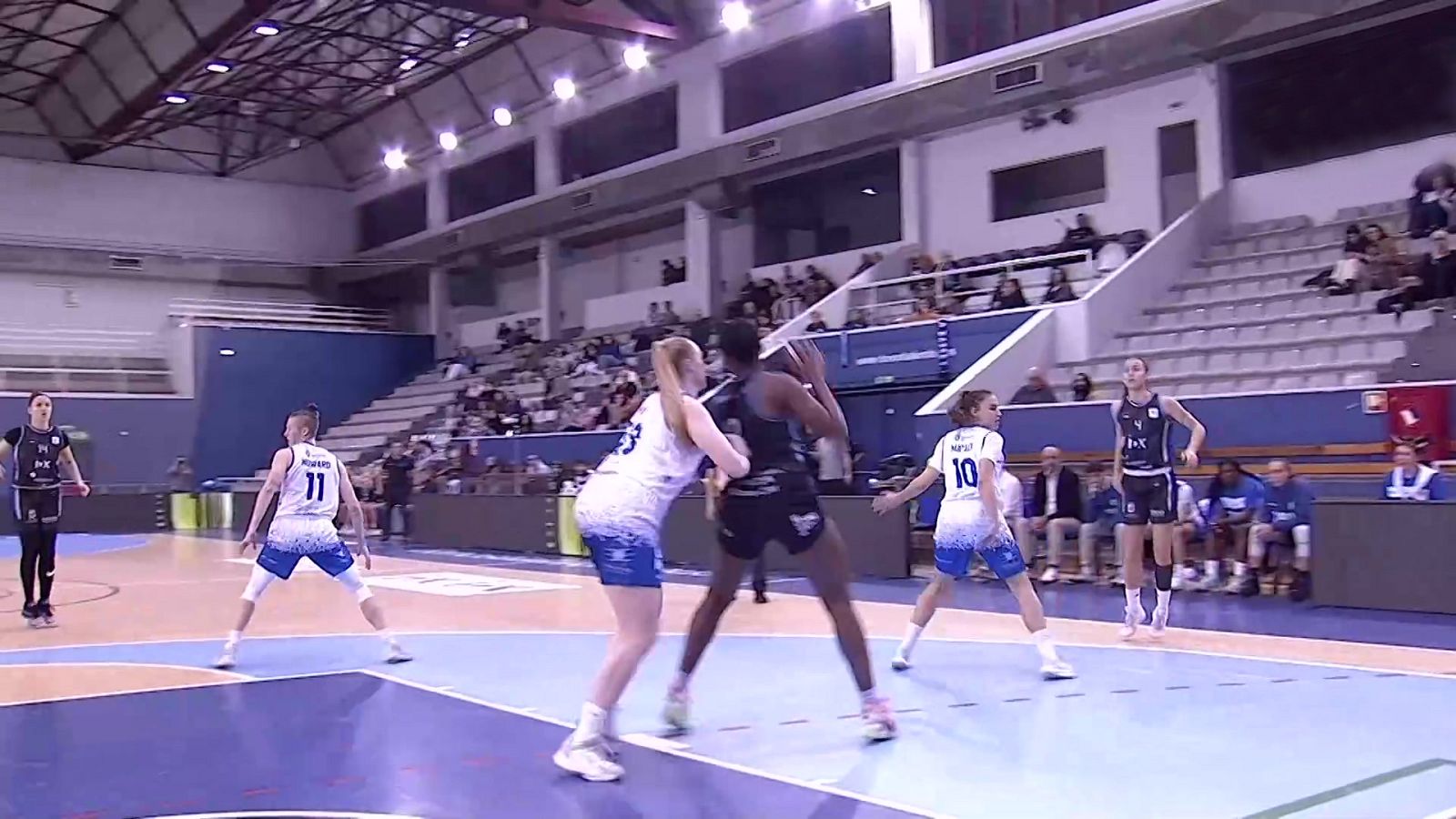 Baloncesto - Liga Endesa femenina. 15ª jornada: IDK Euskotren - Baxi Ferrol - ver ahora