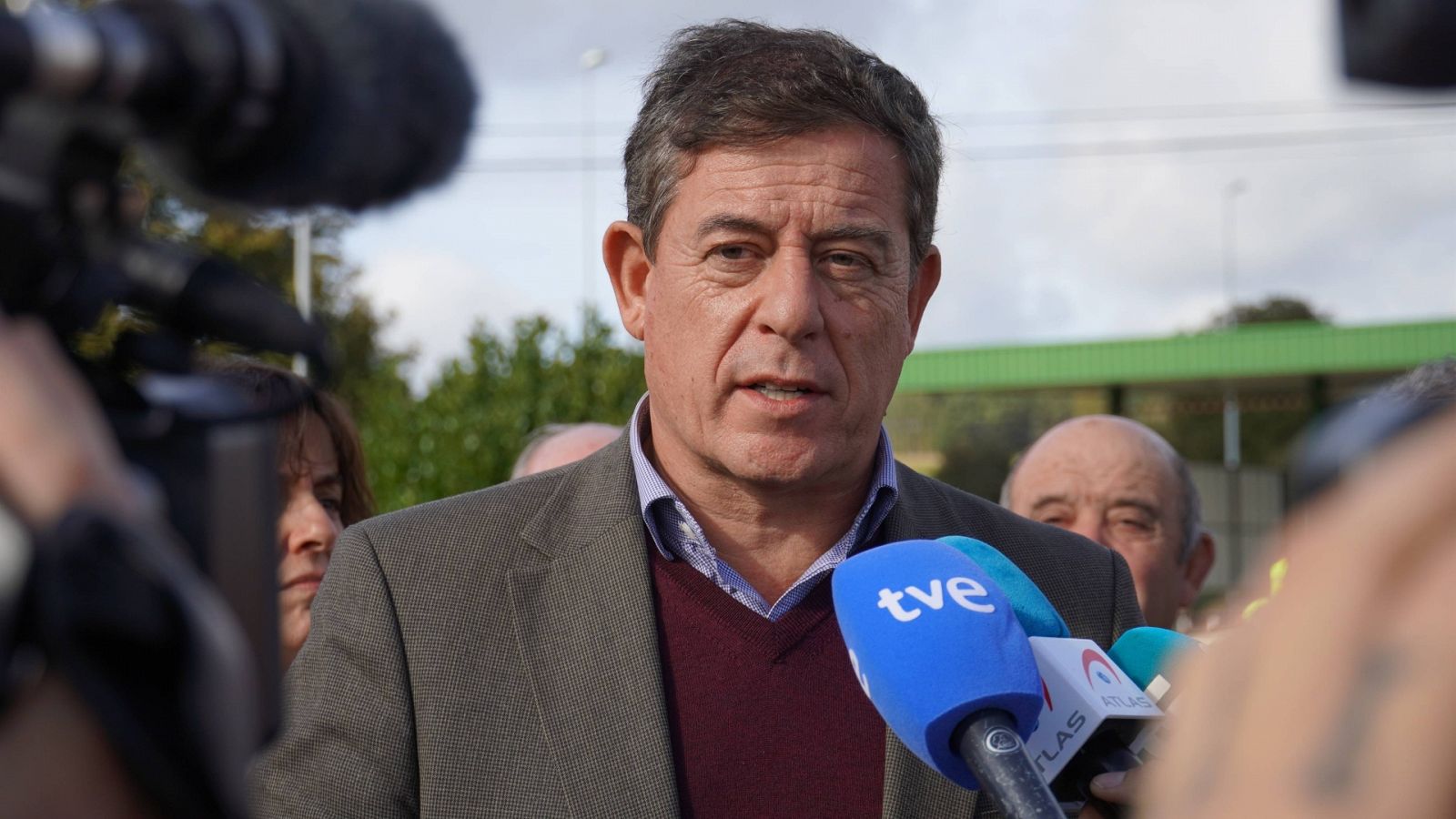 Gómez Besteiro, candidato del PSOE en Galicia, niega que le preocupe que Sumar y Podemos concurran por separado