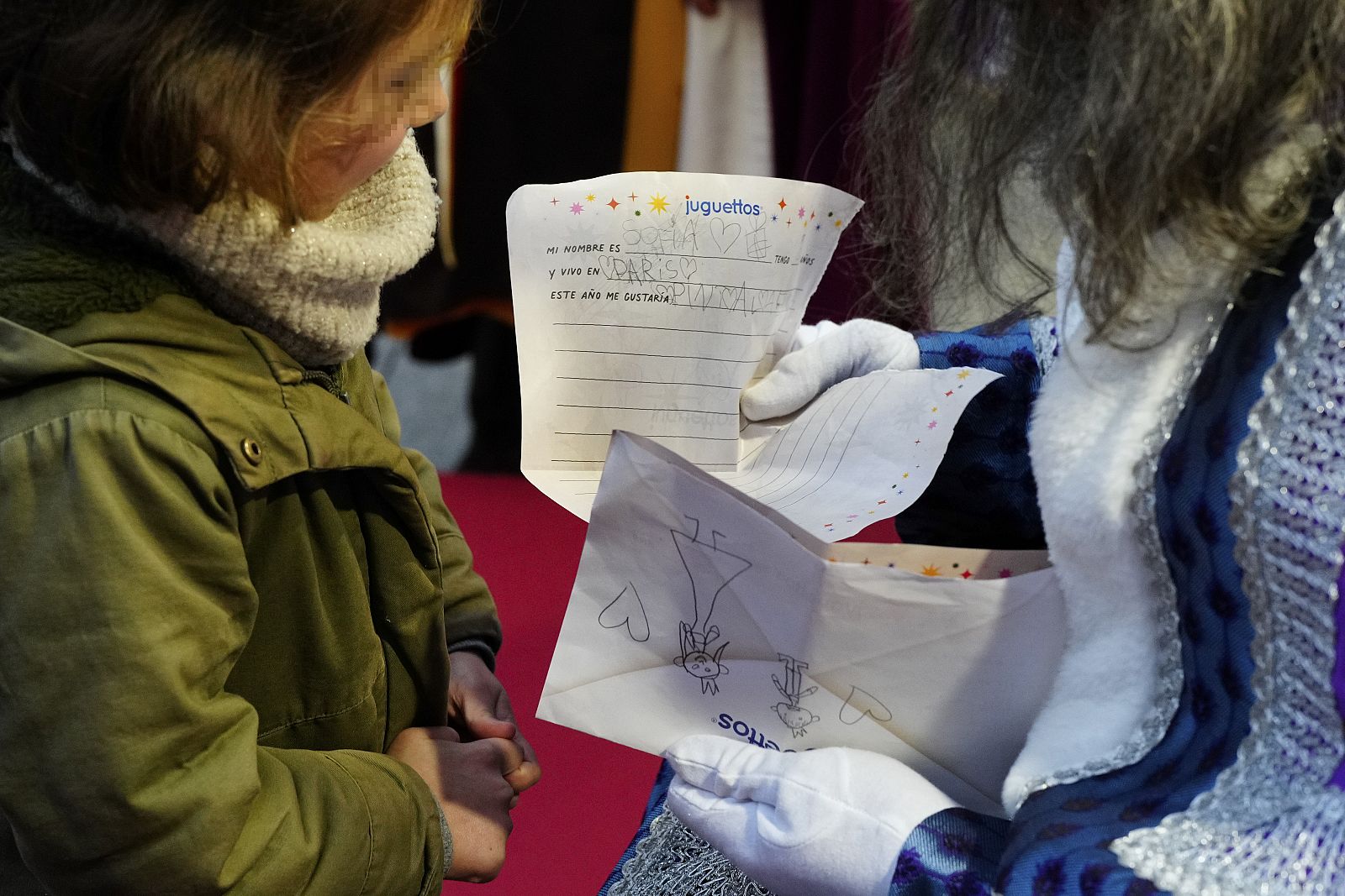 Los Reyes Magos llegan a Málaga y buscan al niño que en su carta les pidió salud y pasar tiempo con su familia
