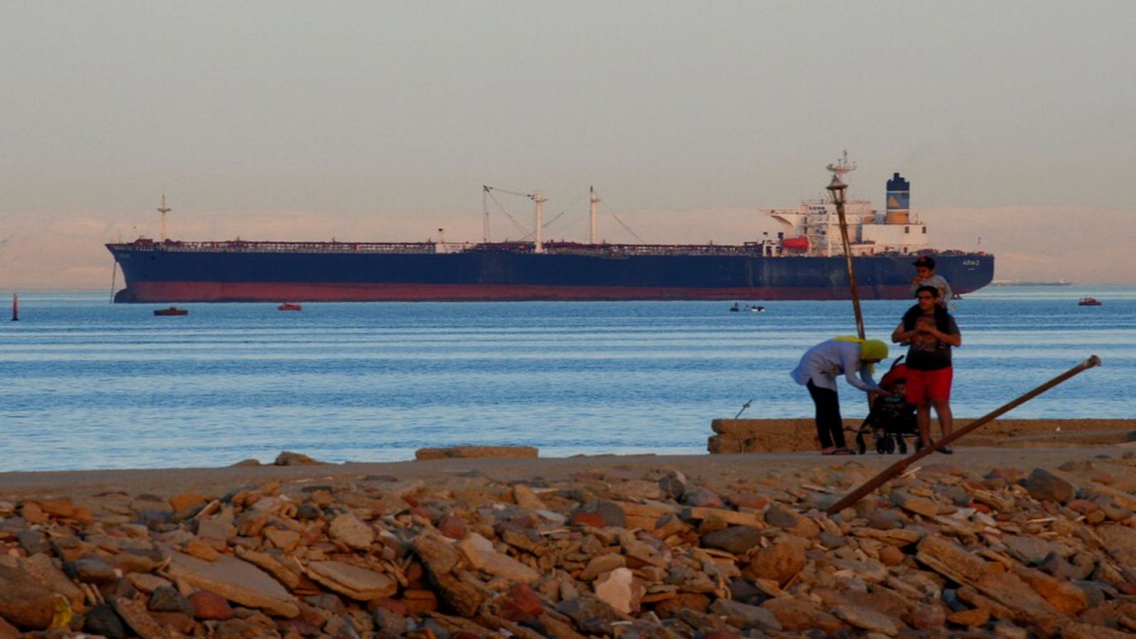 El Mar Rojo, ruta peligrosa para el comercio naval