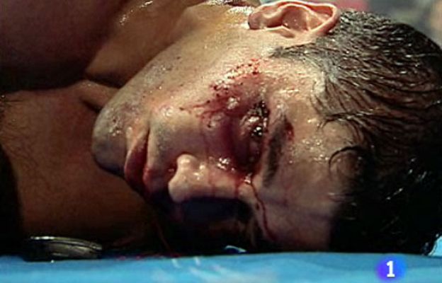 Amar en tiempos revueltos - El final de Alfonso como campeón