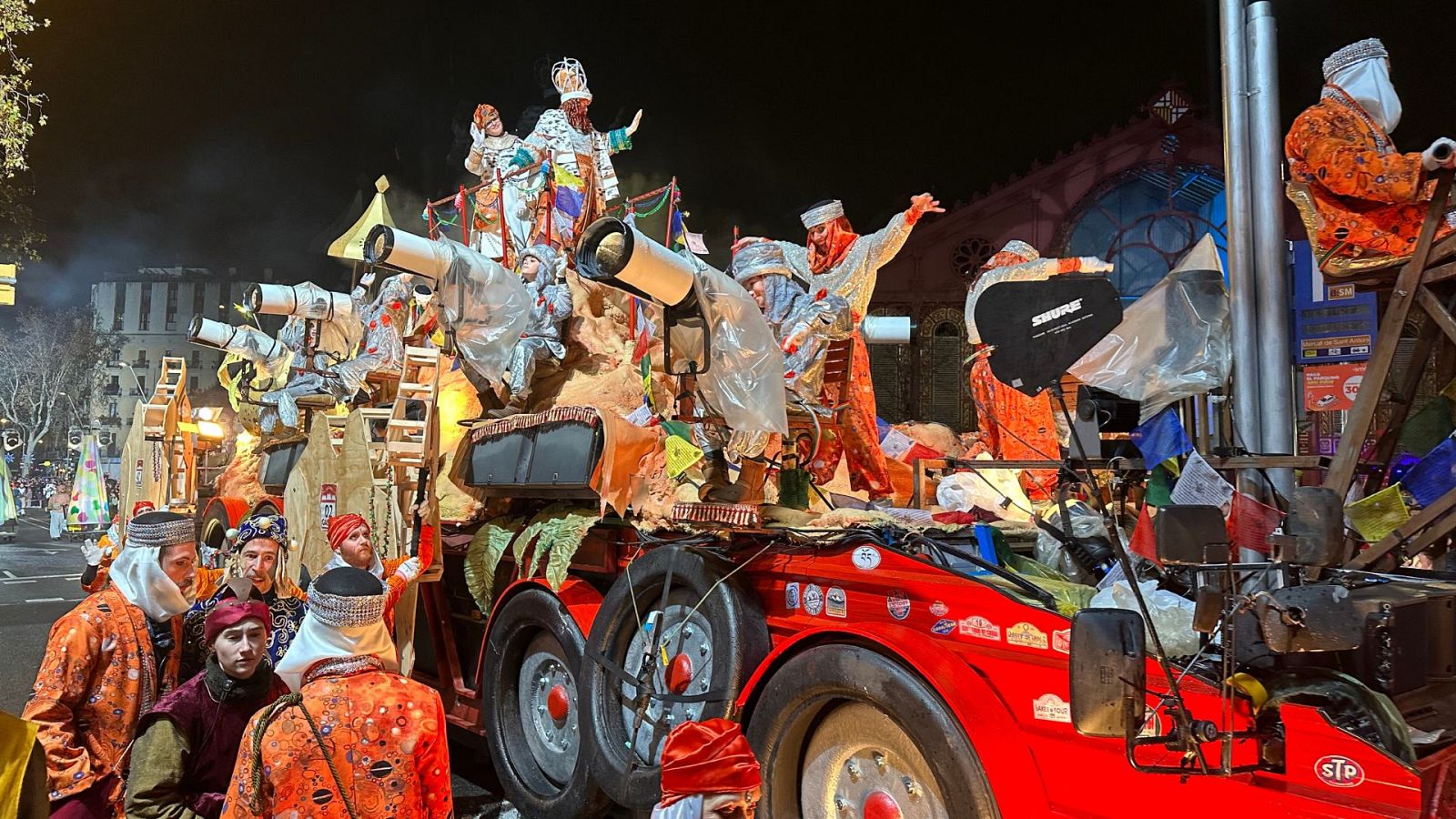 Cavalcada Reis Barcelona 2024 - Veure ara