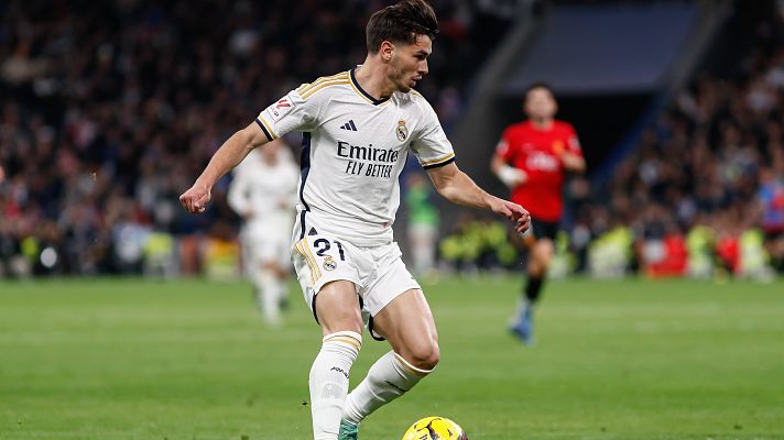 Telediario 2 - Brahim Díaz, a RTVE: "Hago mi trabajo cada vez que salto al campo"