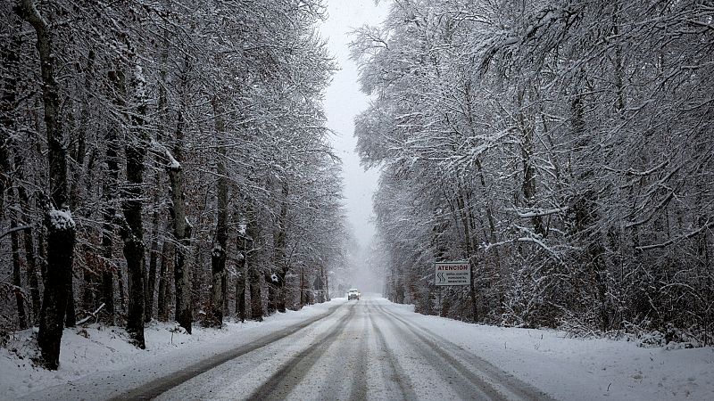 Lluvias en el Cantábrico oriental y nevadas en Pirineo, Navarra y País Vasco