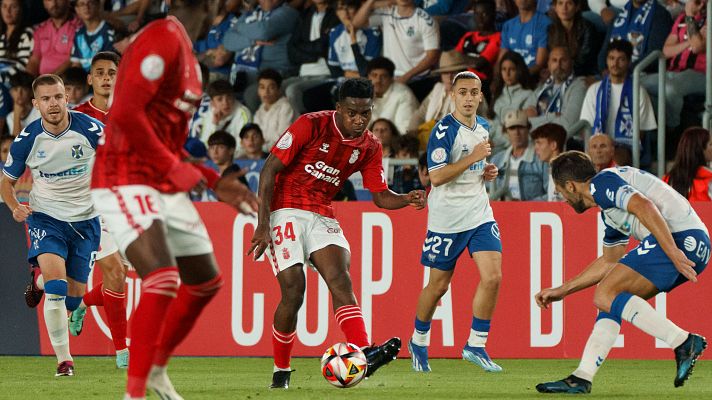 El Tenerife y la Real Sociedad avanzan a octavos en la Copa del Rey