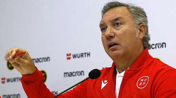 Telediario 2 - Las conversaciones entre árbitro y VAR serán públicas a partir de la Supercopa