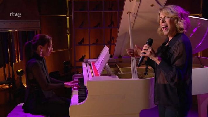 Culturas 2 - Actuación de Sole Giménez con Laura Andrés